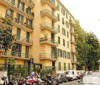 Lucky House Hotel โรม ภายนอก รูปภาพ